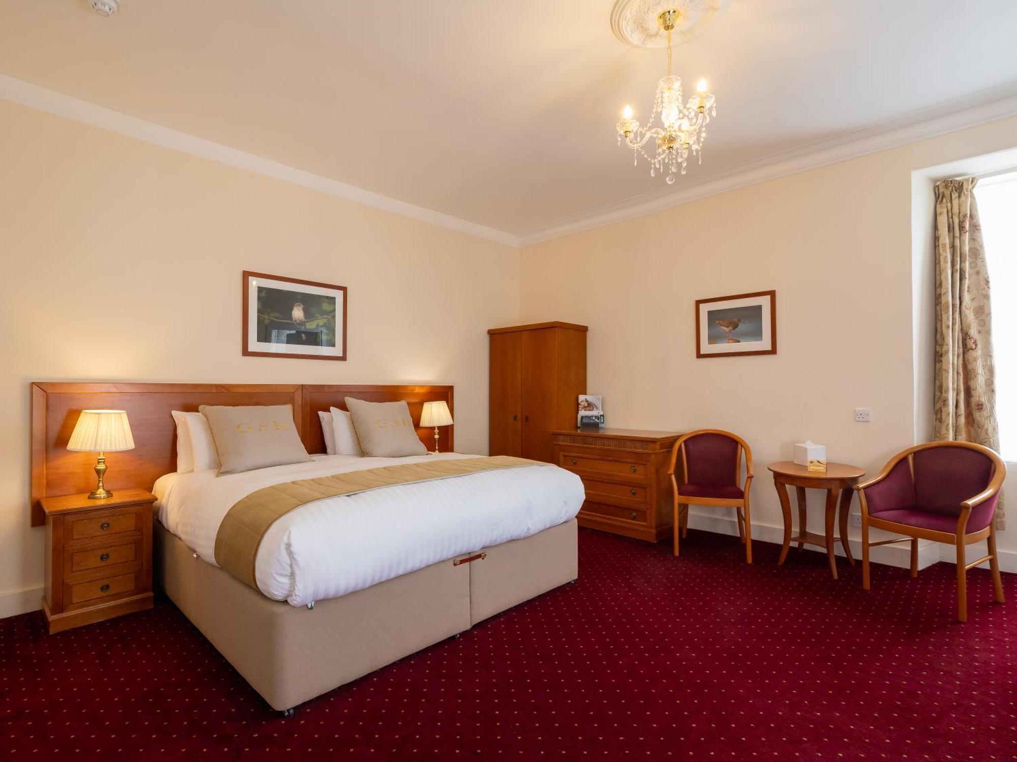Grant Arms 4*