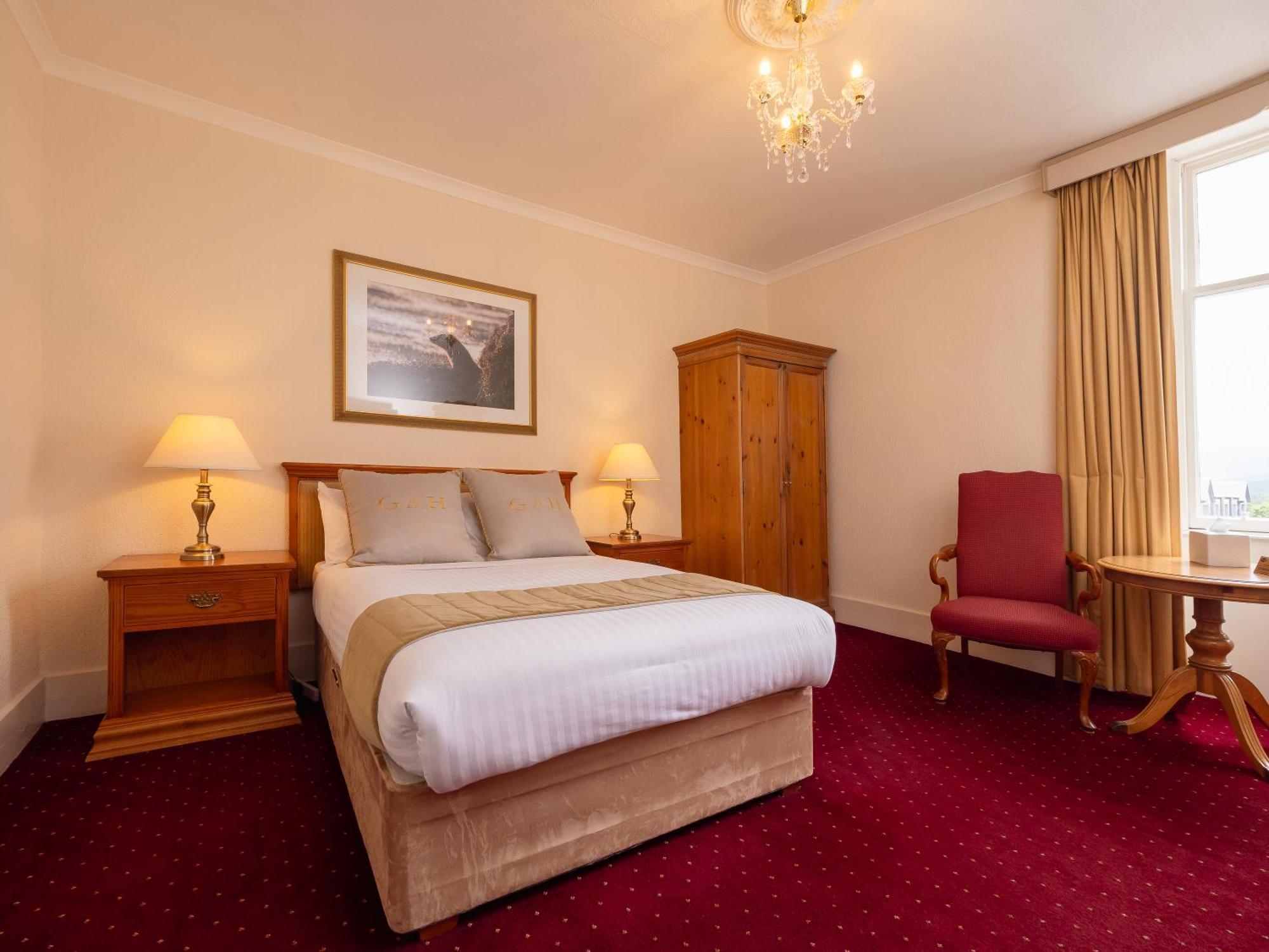 Grant Arms Hotel Grantown-on-Spey